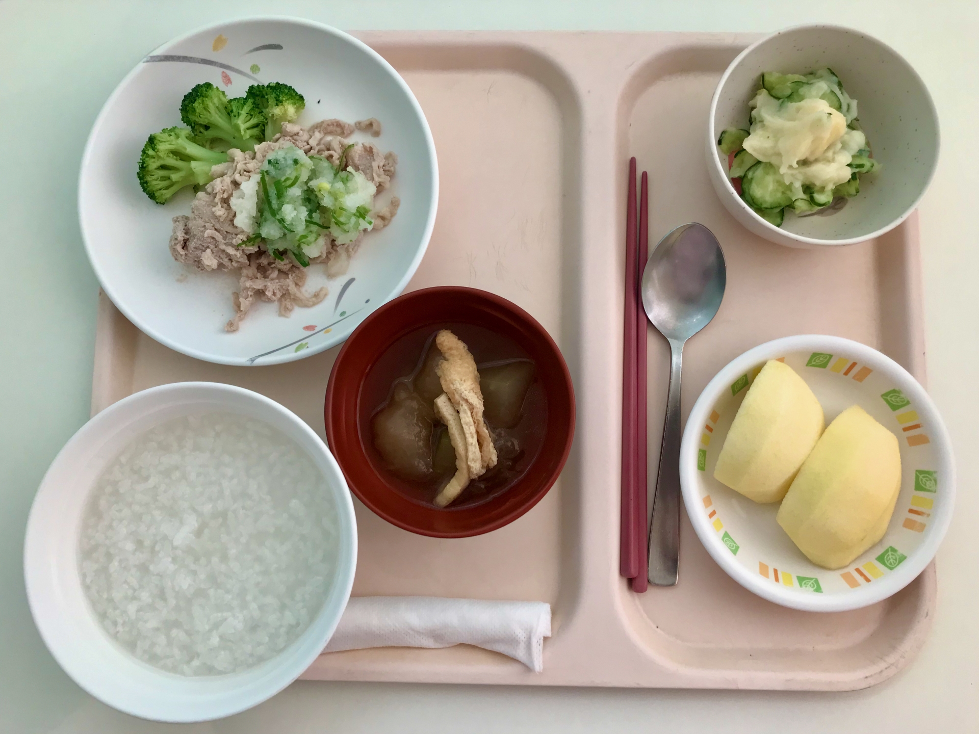 五分粥の病院食(病院栄養士)