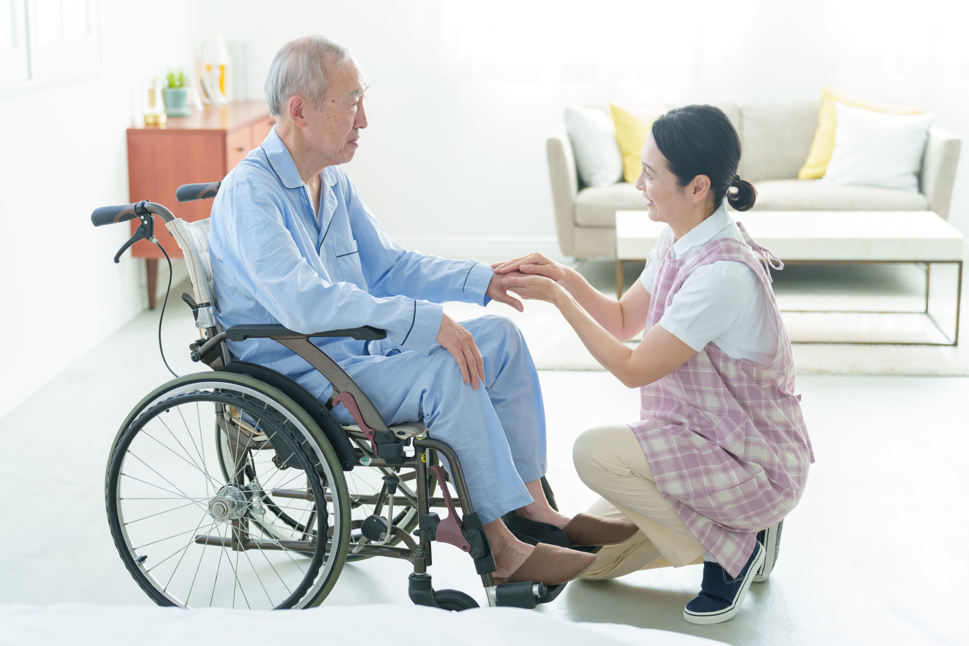 老人ホーム(介護職員)